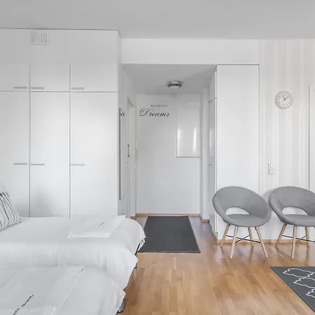 Hotel Kotimaailma