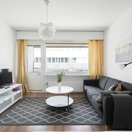 호텔 Kotimaailma 요엔수