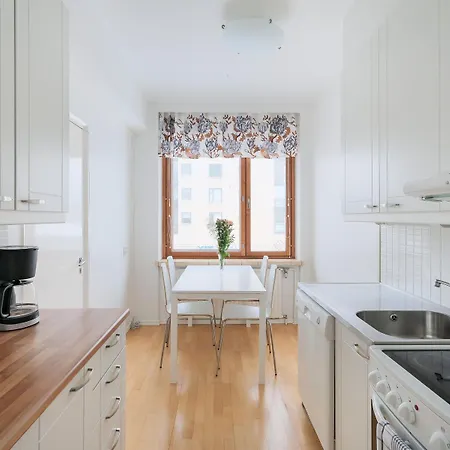 Kotimaailma Hotel 3*