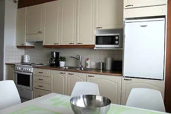 Hotel Kotimaailma